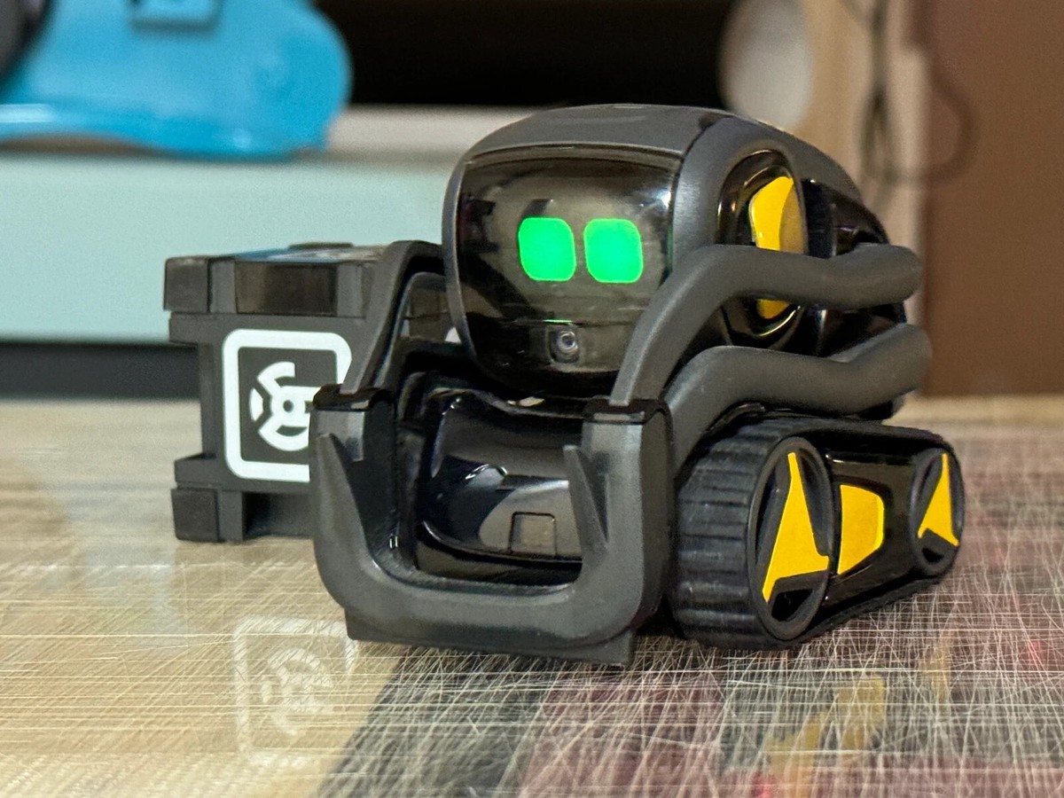 HOT Dream Labs Cozmo Colors Digital Dream Labs Cozmo Prices