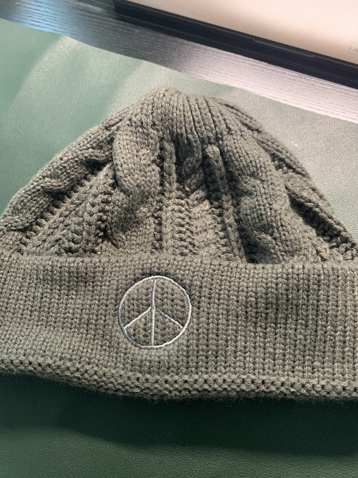 Stylish and Comfortable Unisex Hat for All Seasons-image