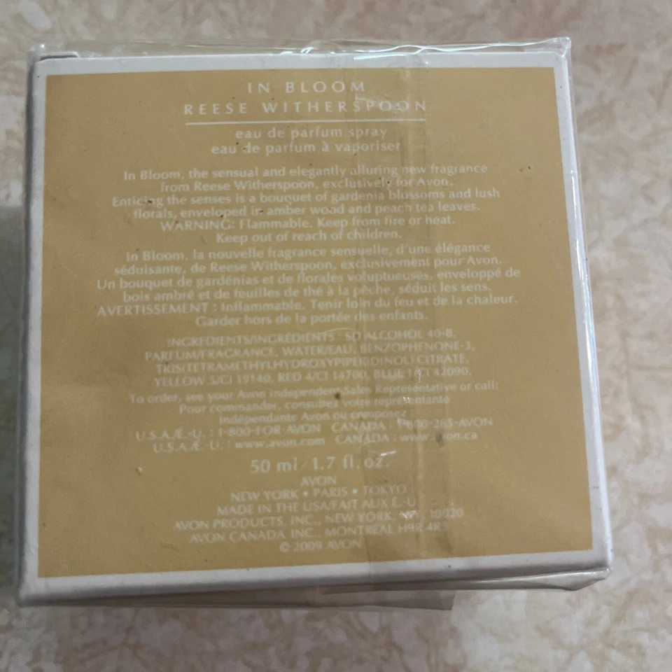 Avon In Bloom By Reese Witherspoon Perfume Eau De Parfum Spray 2009 1,7 fl oz 50 Foto 4 de 4