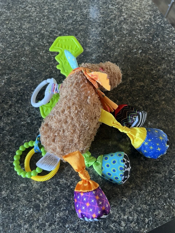 Juguete para bebé Lamaze Baby Tether Alce tela arrugada felpa colgante asiento de coche juguete Foto 4 de 4