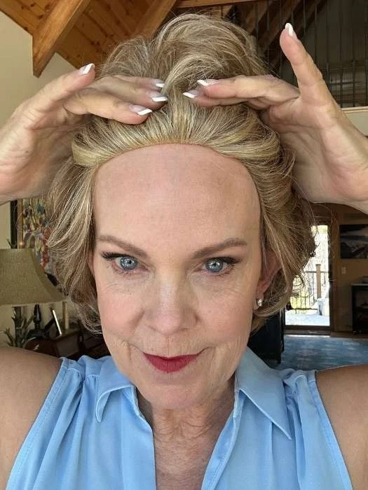 Envy wig human hair blend wig "Aubrey" - Image 4 of 4