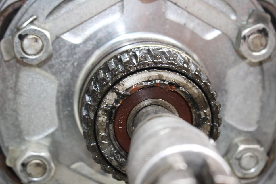 Llanta trasera clásica Yamaha V Star 1100 XVS1100A 1999-2009  Foto 3 de 4