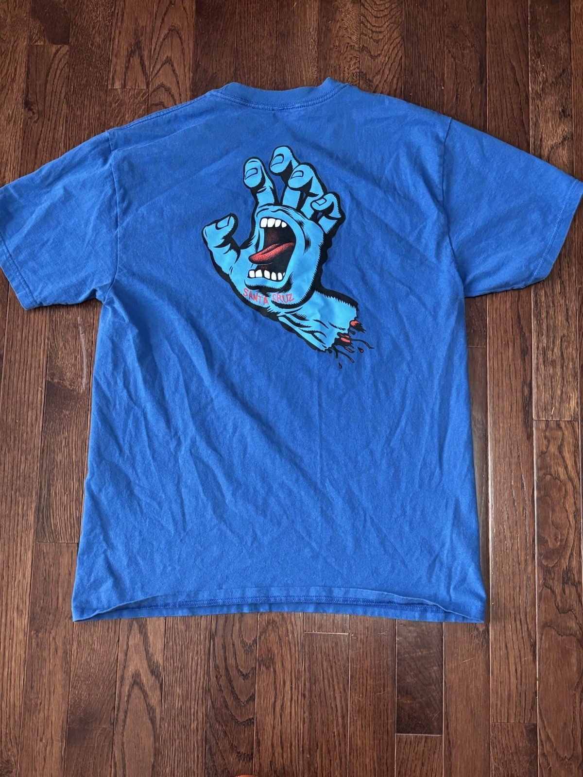 S Screaming Hand T-shirt Medium