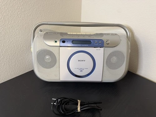 VTG Sony CD Radio & Cassette Recorder Player Stereo Boombox CFD-E100