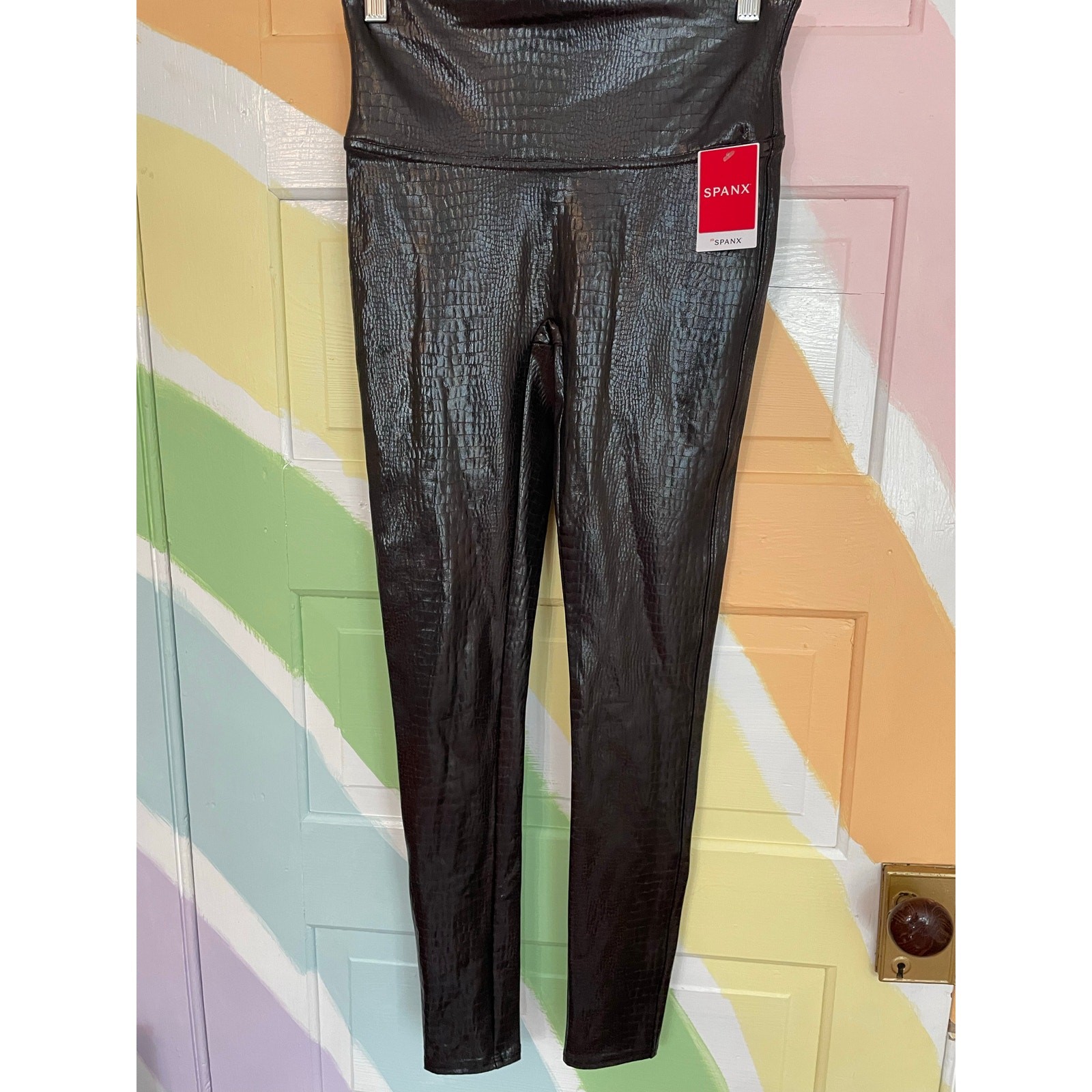 SPANX Faux Leather Croc Embossed Leggings Black High Rise NWT Medium image 7