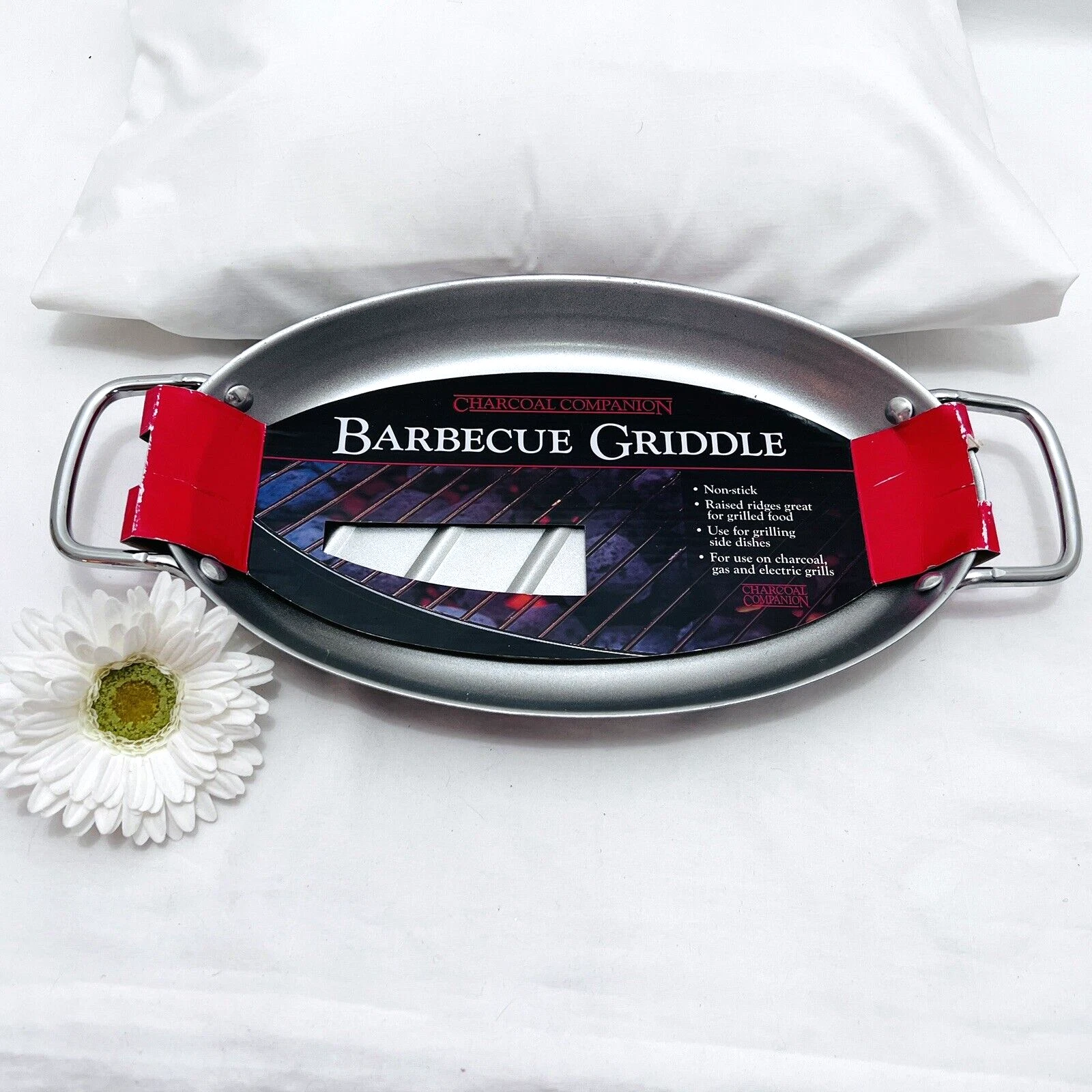 Charcoal Companion Oval Handled Barbecue Griddle Pan #CC3064 NEW non-stick
Opens in a new window or