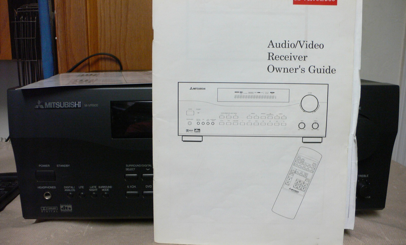 Mitsubishi M-VR900 Stereo Receiver AM FM Dolby DTS