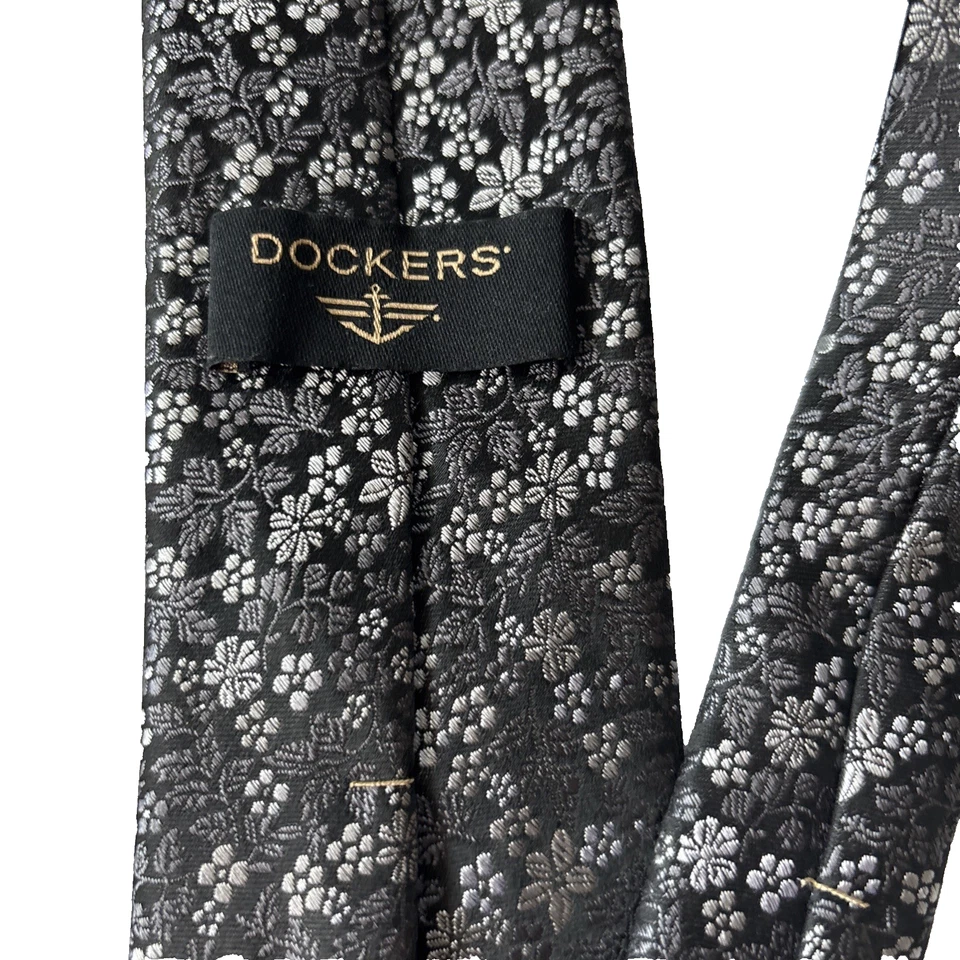 Corbatas Dockers Skinny para hombre mezcla seda flores plateadas en negro 60x2 3/4" Foto 2 de 4