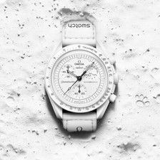 Omega x Swatch Snoopy Moonswatch Mission to t...