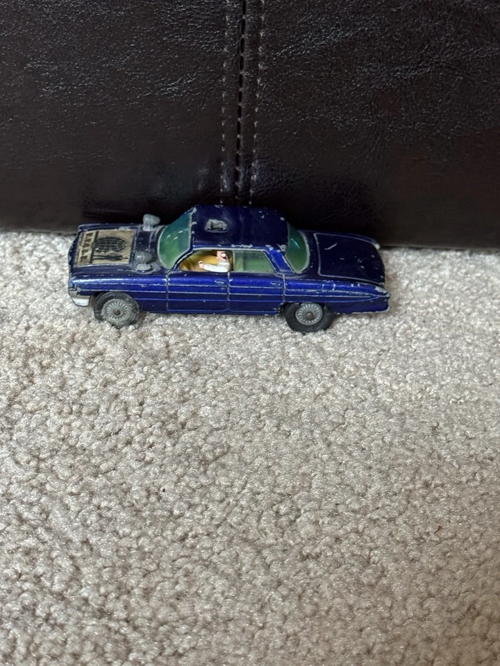 Vintage Corgi Toys Oldsmobile Super 88 Man From Uncle Number 497 Blue Used - Image 2 of 4