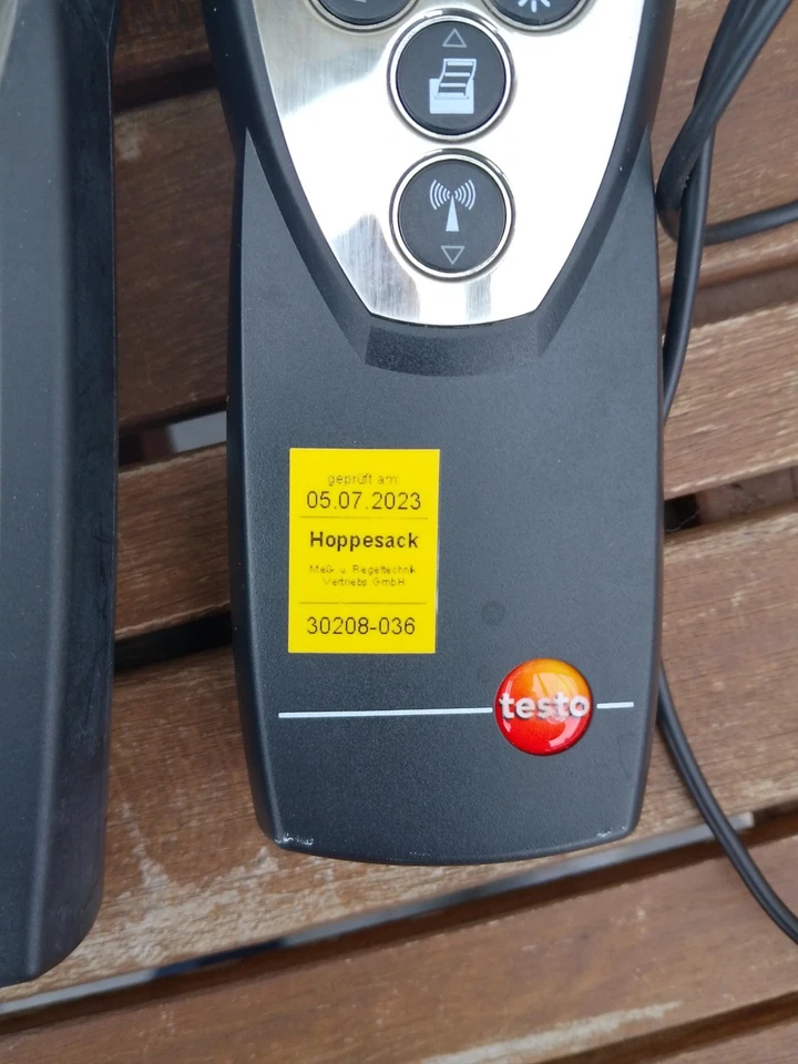 Testo 925 mit Temperaturfühler aus Edelstahl und Top Safe - Bild 2 von 3