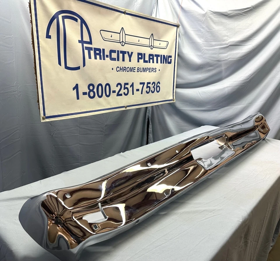 1974 1975 74 75 PLYMOUTH DUSTER DODGE DART PARACHOQUES TRASERO DEPORTIVO *CROMO FRESCO* Foto 2 de 4