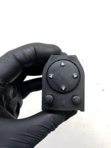 AUDI 100 Avant 4A, C4 Spiegeleinstellschalter 4A0959565 2.50 Diesel 30585512