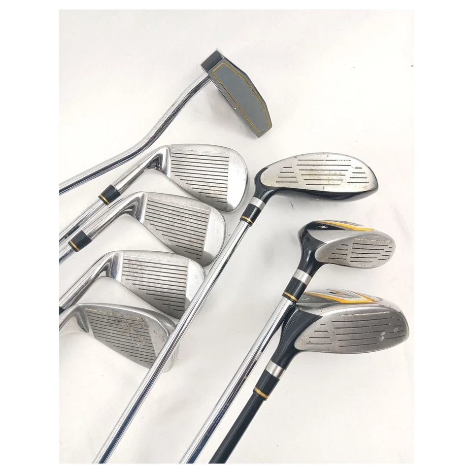 Walter Hagen Varsity Golf Club Set Right Handed 5 7 9 SW 3-Wood 3H 4H Putter - Image 2 of 4