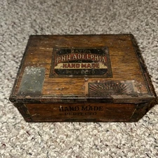 Vintage Bayuk Philadelphia Cigar Box – Hand Made Perfecto – Wood & Label Art Tin