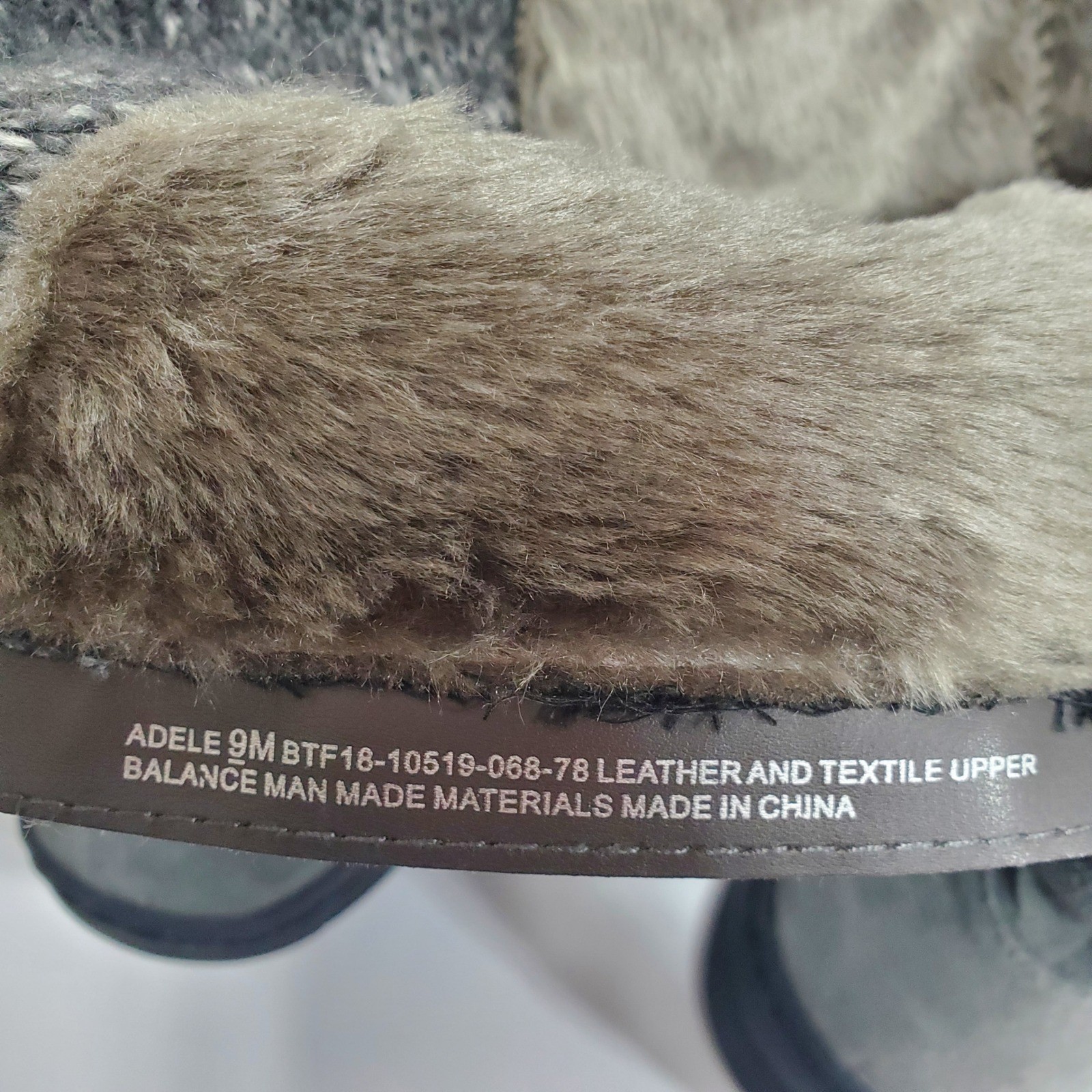 Baretraps Womens 9 Gray Suede Knit Cuff Boots Side Zip Buckle Detail Winter Warm