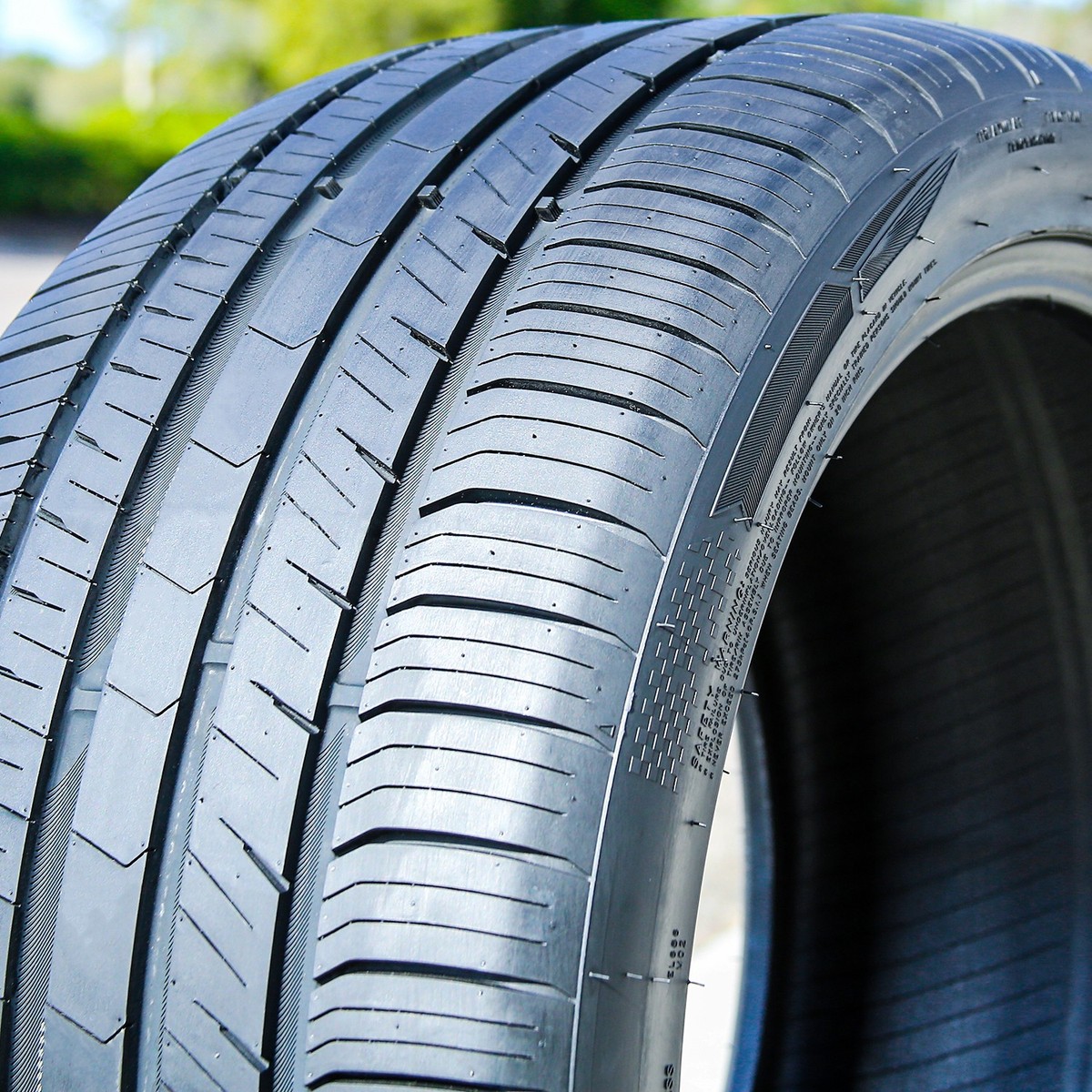 Tire Ameritread Xtreme Grip 235/40ZR19 235/40R19 96W XL A/S High