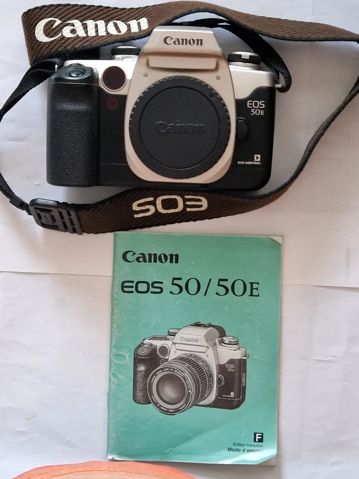 Boîtier CANON EOS 50E Eye Control Argent 35mm No Bat. TBE - Photo 1/4