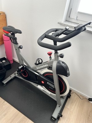 Schwinn Indoor Cycling IC3.5 Indoor Bike / Spinningbike