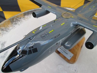 Transall C-160 RIEßIG 1:82 Armée de l'Air / Avion / Aircraft / YAKAiR Wood Model