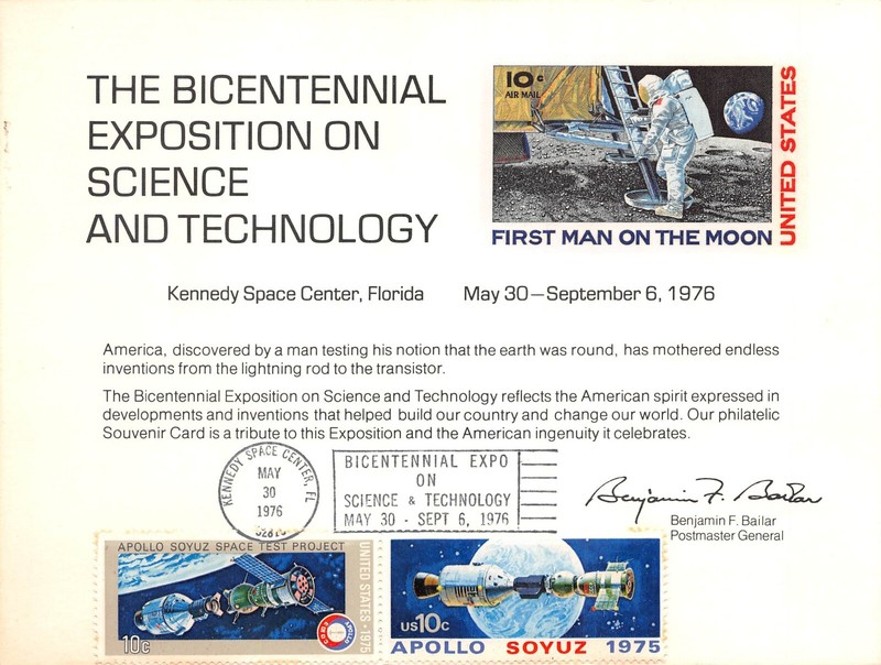 APOLLO/SOYUZ STAMPS - ON BICENTENNIAL SCIENCE/TECH EXPO ENGRAVED CARD SC#1569/70