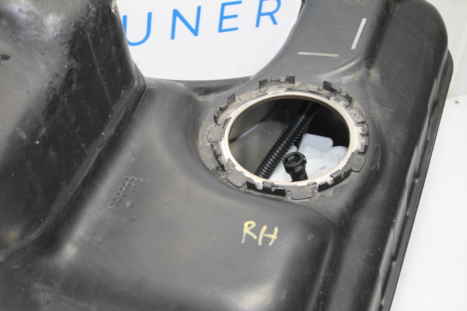 15-20 LAMBORGHINI HURACAN RH RIGHT PASSENGER GAS TANK FUEL CELL 4T8201022B HB51