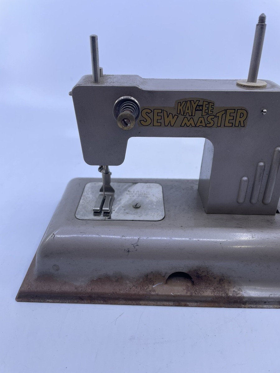 Vintage KAYanEE Sew Master Toy Sewing Machine, Made in Berlin