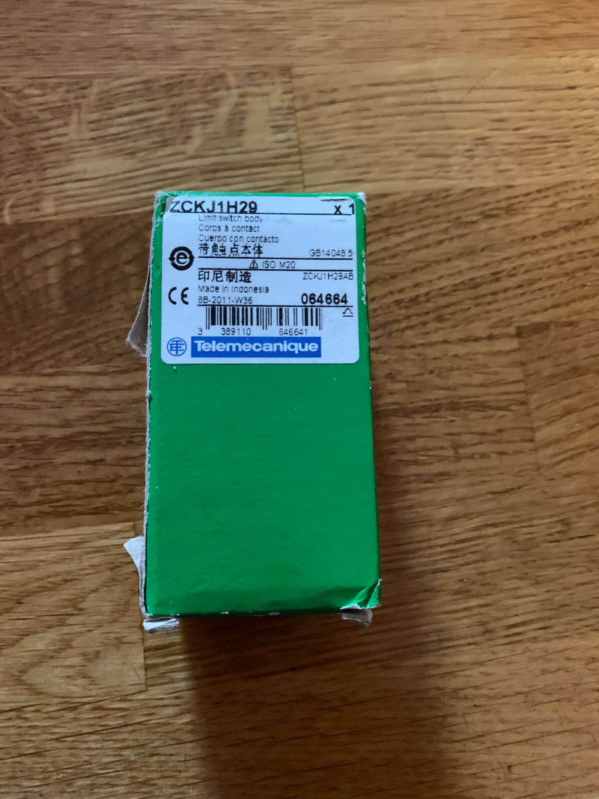 Telemecanique ZCKJ1H29  Limit Switch Body