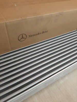 Radiateur Intercooler MERCEDES-BENZ E W212 3.0 Diesel | Réf. A2045000200 - Occasion Avec Rayures