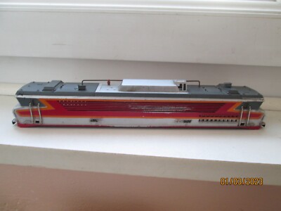 R 16612 JOUEF CAISSE DE LOCOMOTIVE CC6505 HO
