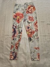 Poliana Plus NWT Women  s Floral Leggins Full Length 28  Elastic Waist 30  L. C4