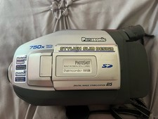 PANASONIC PhotoShot Digital PalmCorder PV-L453D VHS-C Video CameraFOR PARTS READ