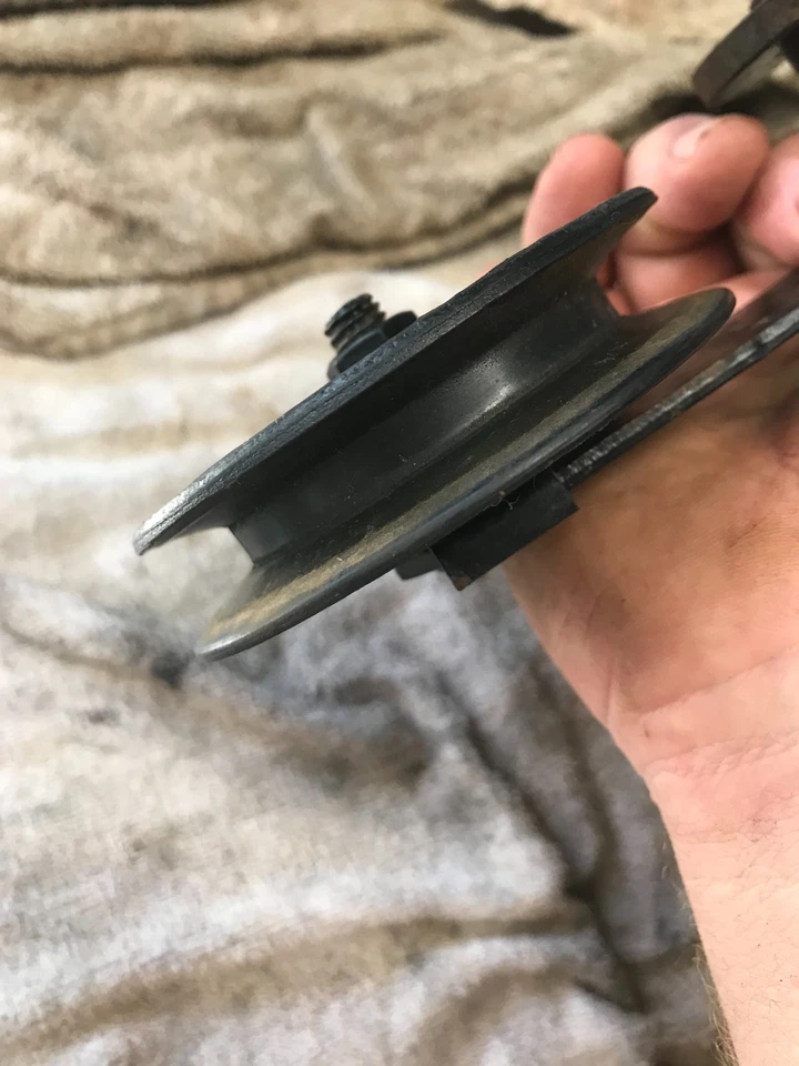 FC2 PO15538LT (960120068-06) Poulan Lawn Tractor IDLER PULLEY & BELL CRANK - Image 4 of 4