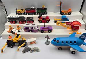 lot BRIO Cargo-Zoo Train-Camper-Crane-Plane-Helicopter-Fire Truck-Forklift-figur