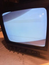 Hitach VM-900U Video Monitor