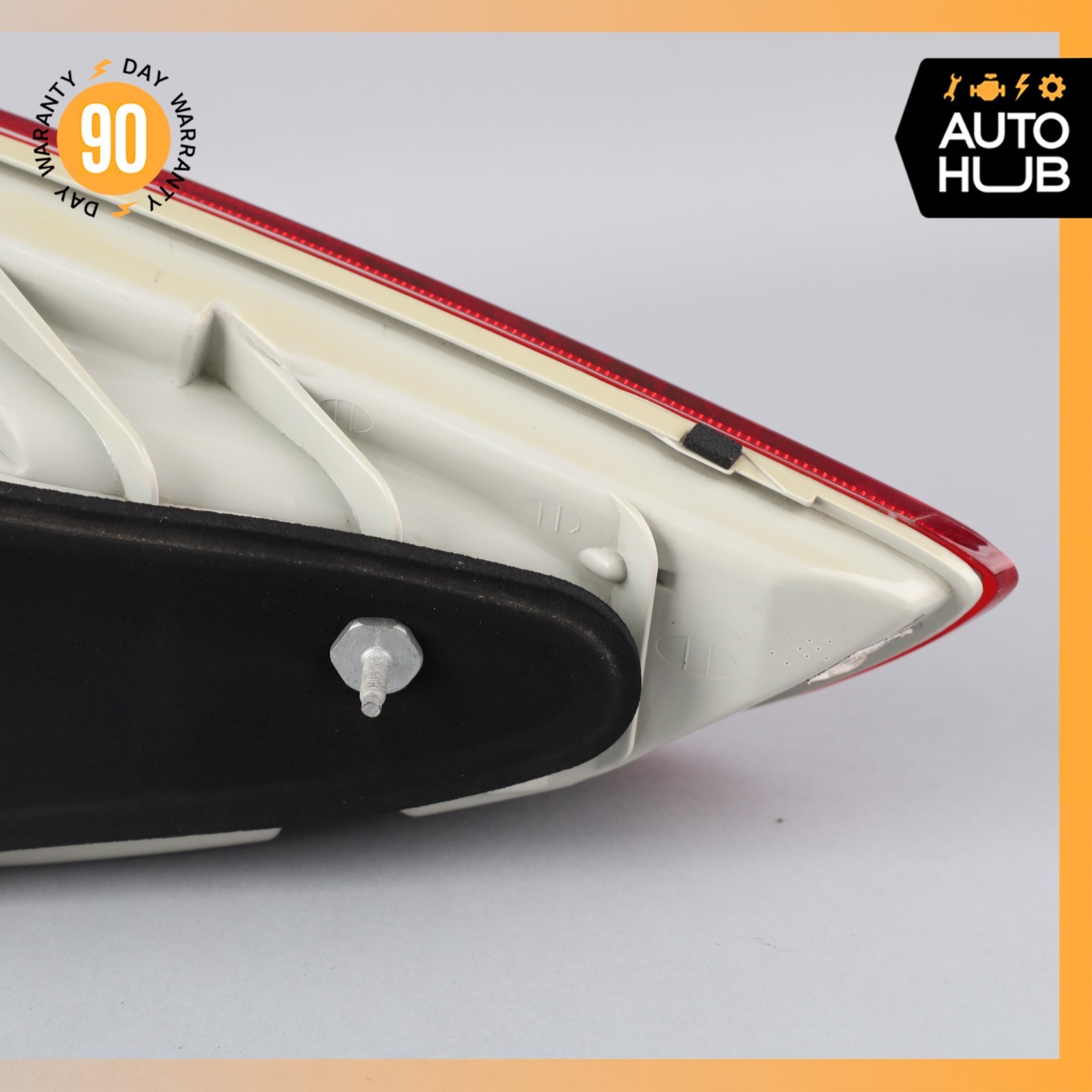 10-19 Maserati GranTurismo M145 Left Side Outer Tail Light Lamp OEM 47k