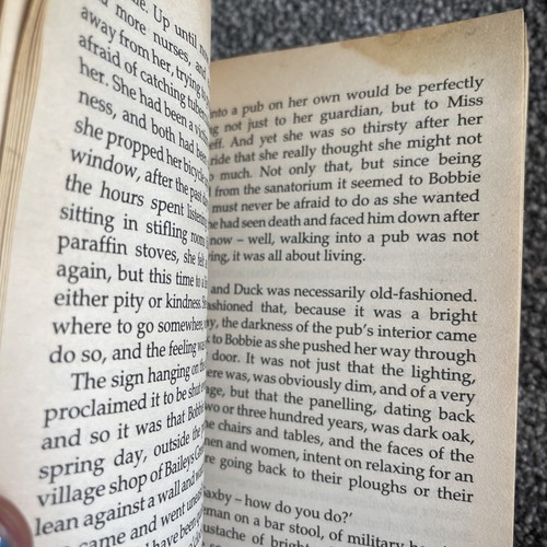 Charlotte Bingham Women's Historical Books Bundle x 4 Paperbacks Vintage - Bild 7 von 15
