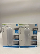 2 X GE 0.5-Watt UltraBrite 100-Lumens Plug In Light Sensing LED Bar B14