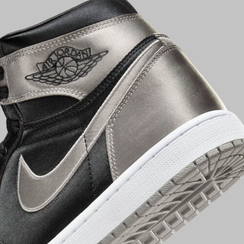 Nike Air Jordan 1 Retro High OG Satin Shadow FD4810-010 Wmns 11 = Mens Size 9.5 - Picture 8 of 8