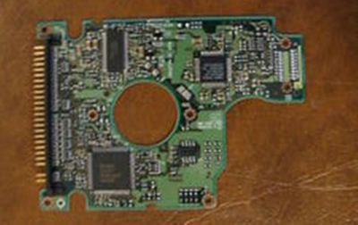 IBM DJSA-210 MLC:H80309 PN:07N4390 (07N5171 F80085A) 10.06gb 2.5'' IDE PCB