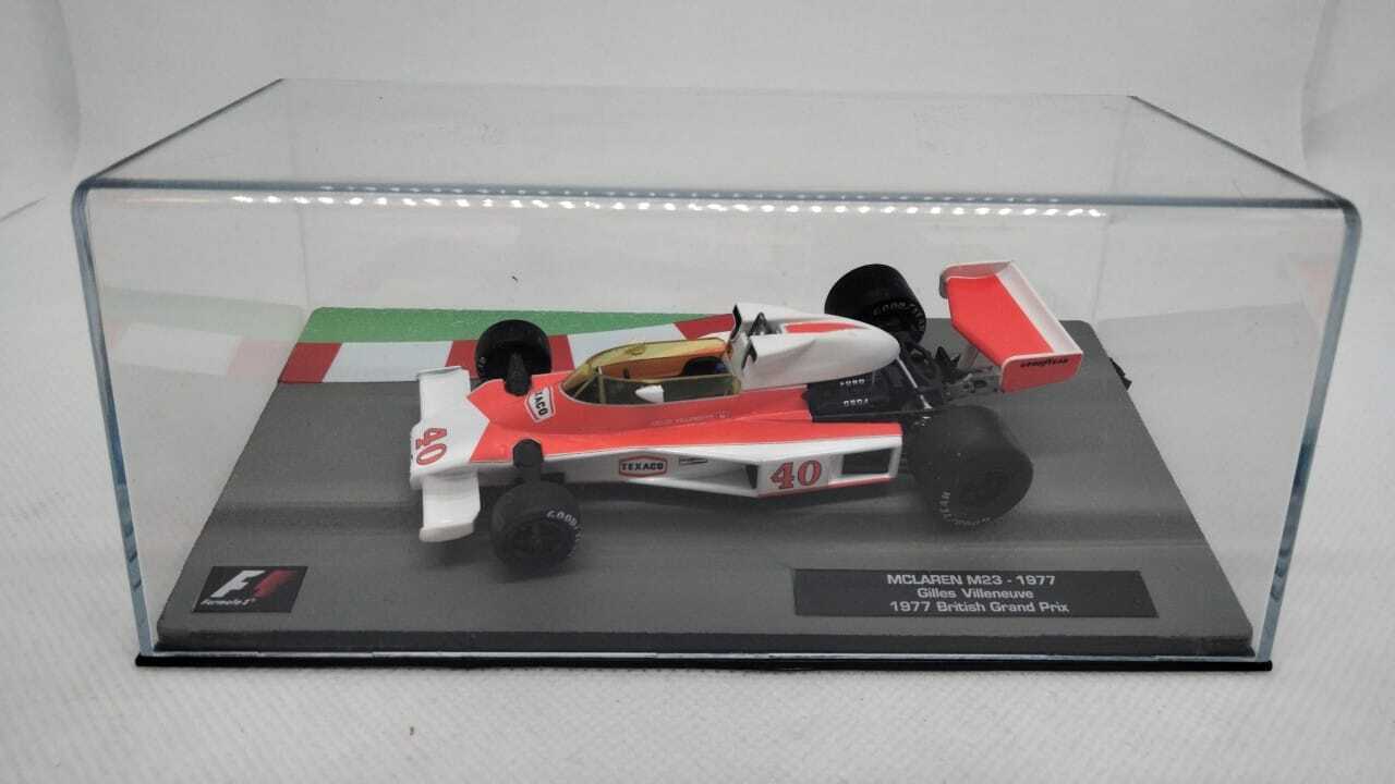 Foto 64 di 96