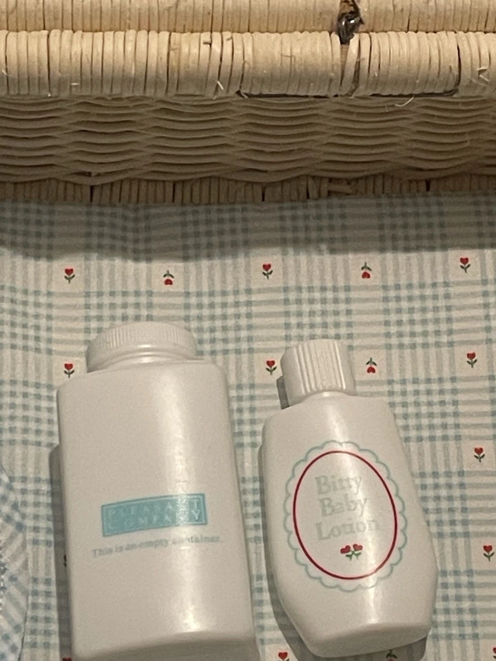 Maleta de mimbre American Girl Bitty Baby Doll de ratán Pleasant Company 1995 de colección Foto 4 de 4