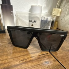 Quay Oversized Geometric Sunglasses Black Pla...