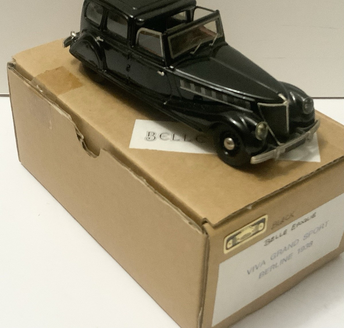 Pins automobile RENAULT Nerva Grand Sport (1937) - Collection
