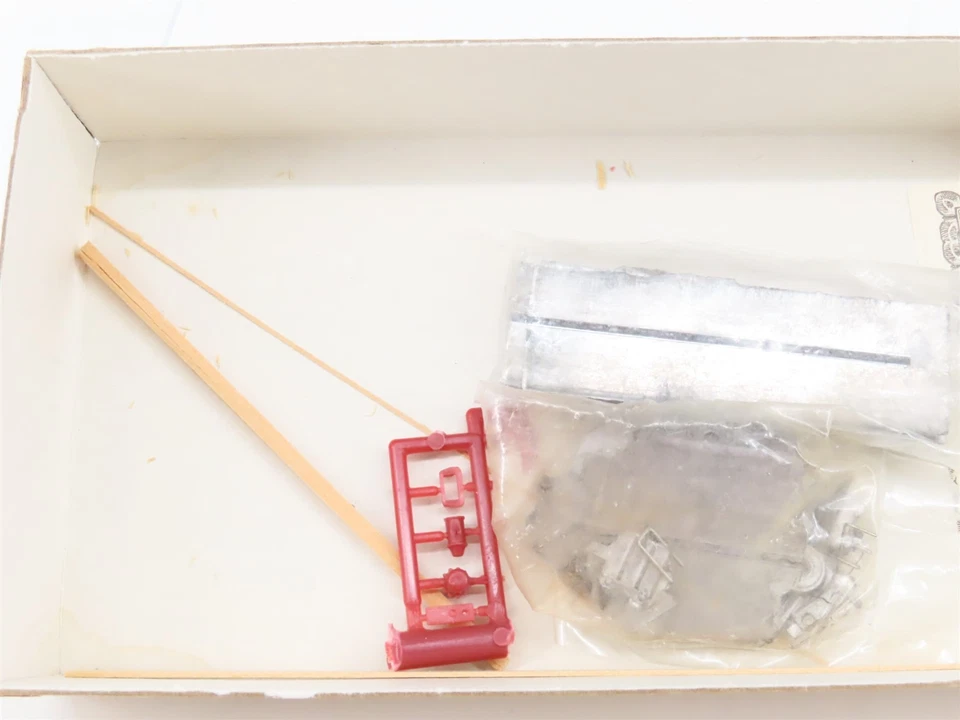 HO Scale Red Ball Kit #4385 PRR Pennsylvania Express Reefer - Image 2 of 4