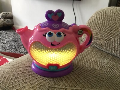 LeapFrog Musical Rainbow fünffarbige beleuchtete Teekanne 