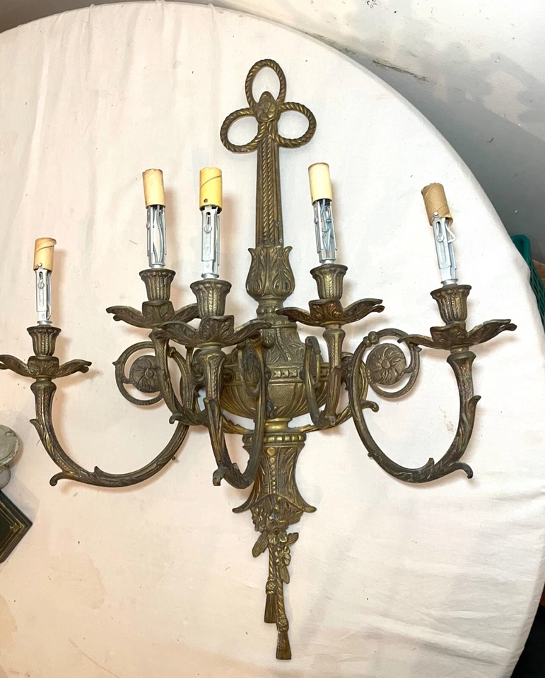 LARGE antique ornate Spanish style gilded bronze brass wall sconce fixture light - Image 2 of 4
