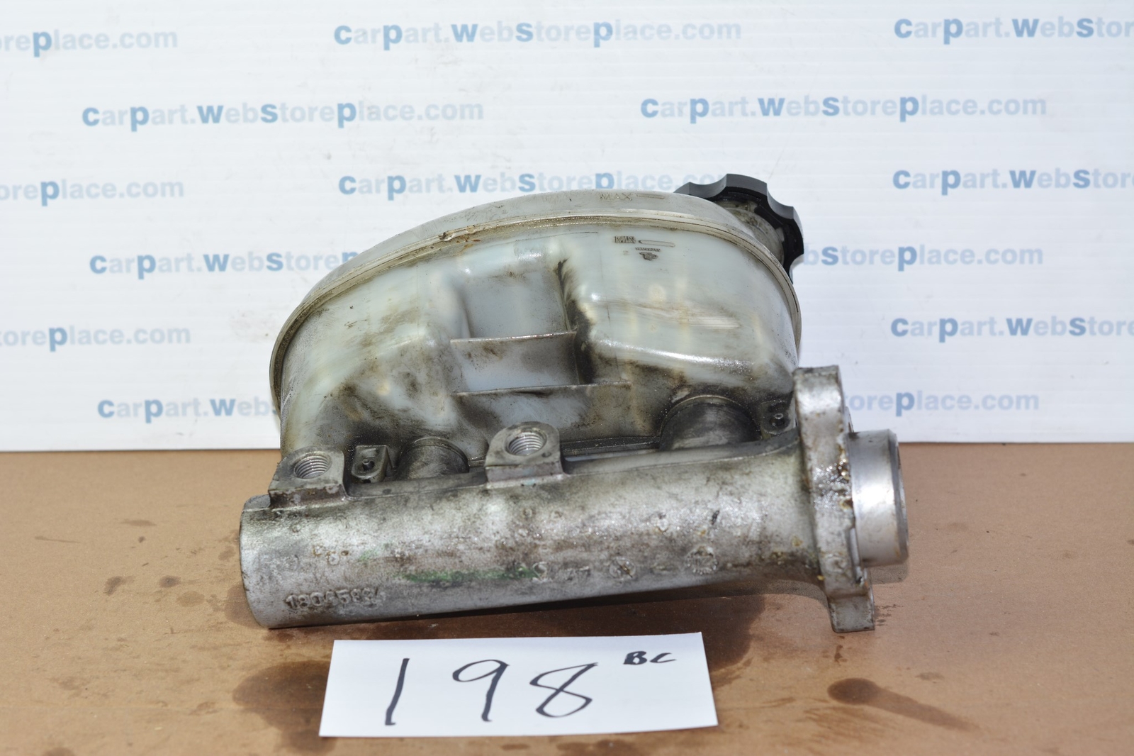 2003 CHEVROLET TAHOE 5.3L, AUTO, 4x4 Used Master Brake Cylinder # 198-BC