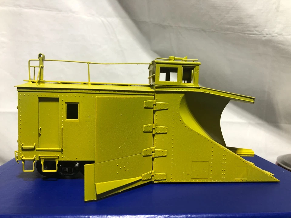 O scale 1977 NJCB Kyodo BK RS-637-0 Steel Winged Snow Plow Gold Series - Image 4 of 4