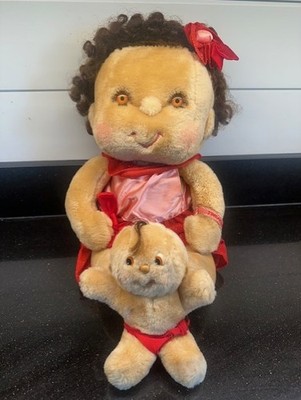 1985 Hallmark Kenner Hugga Bunch Tweaker Jitterbug Baby Doll Red Dress Bow